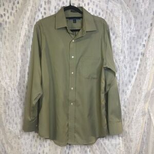 Men’s Croft & Barrow Long Sleeve Sage Green shirt